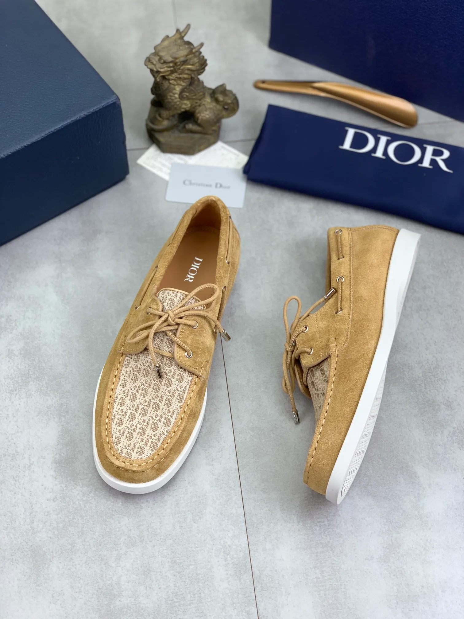 Men's shoes 💰P542 New 💰Higher version 💎💎💎Dior original 1:1 replica! Top Italian purchasing agent! Men's business casual leather shoes, original imported calfskin upper, ultimate texture, gentleman style, imported water-dyed cowhide inside, top-quality original Italian rubber outsole, first-class workmanship, top quality! Size: 39-44 (38 45 customized) 3️⃣ colors available